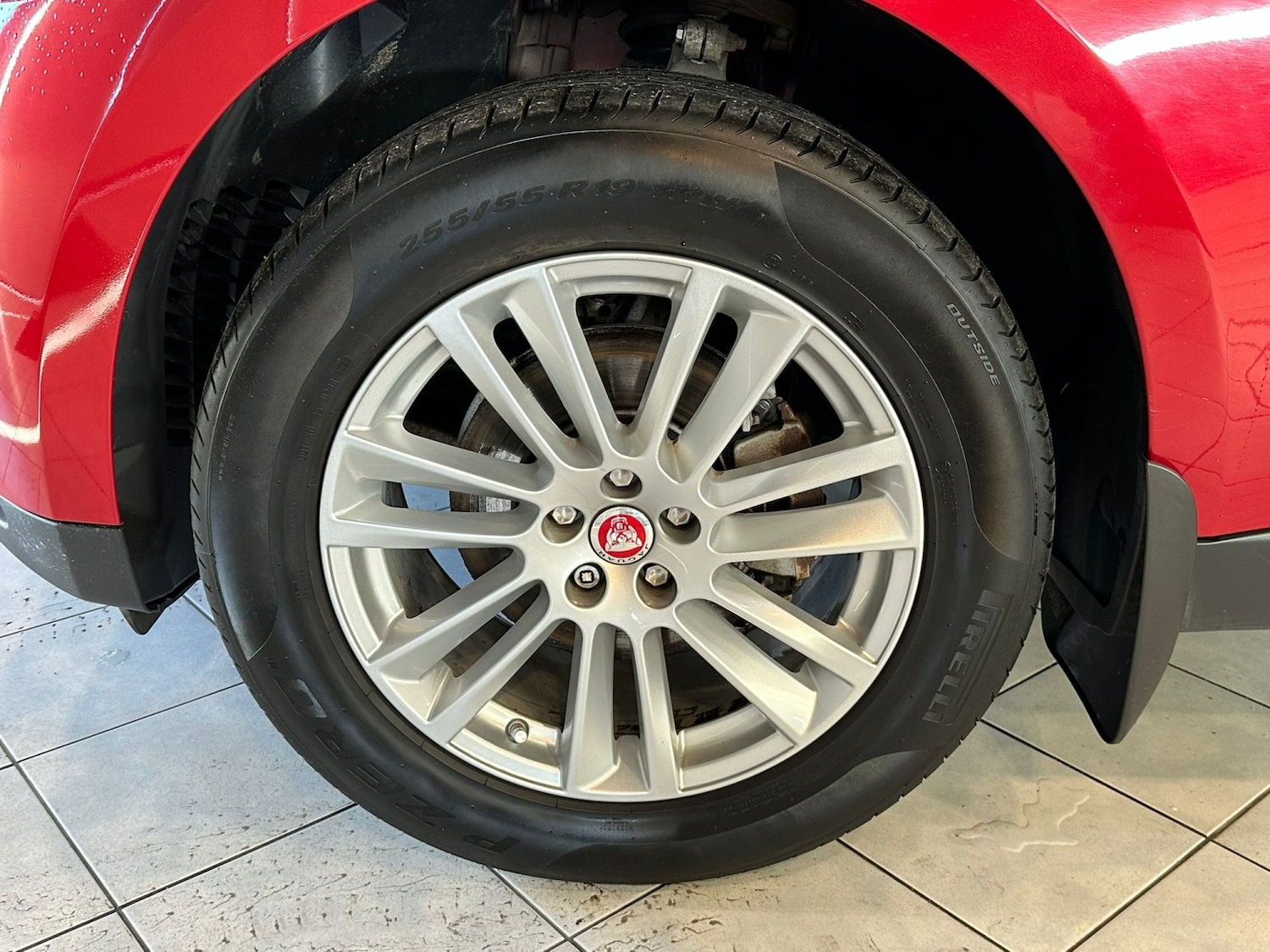 Used Jaguar F-Pace 2017 for sale - 77233783: Photo 10