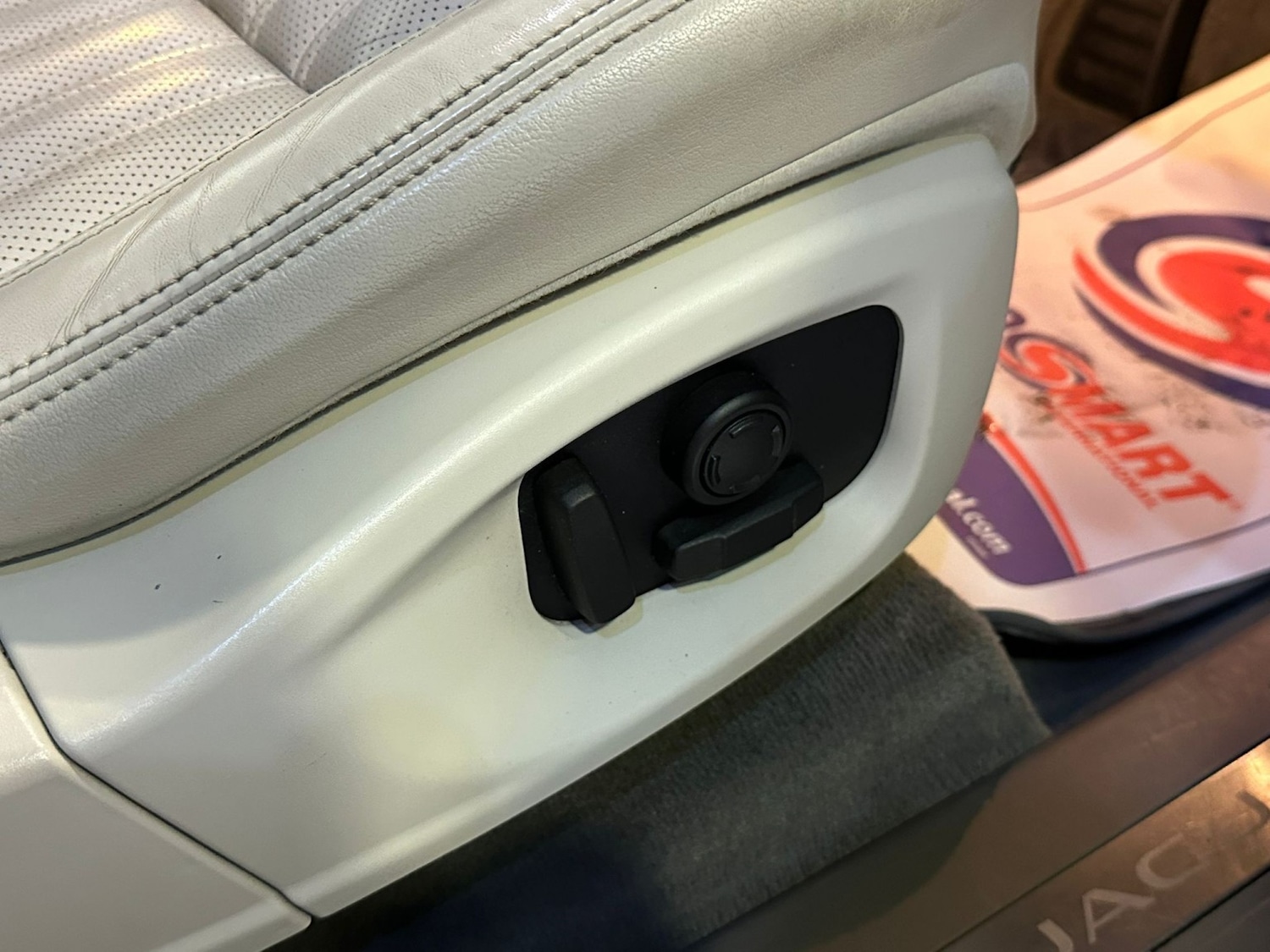 Used Jaguar F-Pace 2017 for sale - 77233783: Photo 21