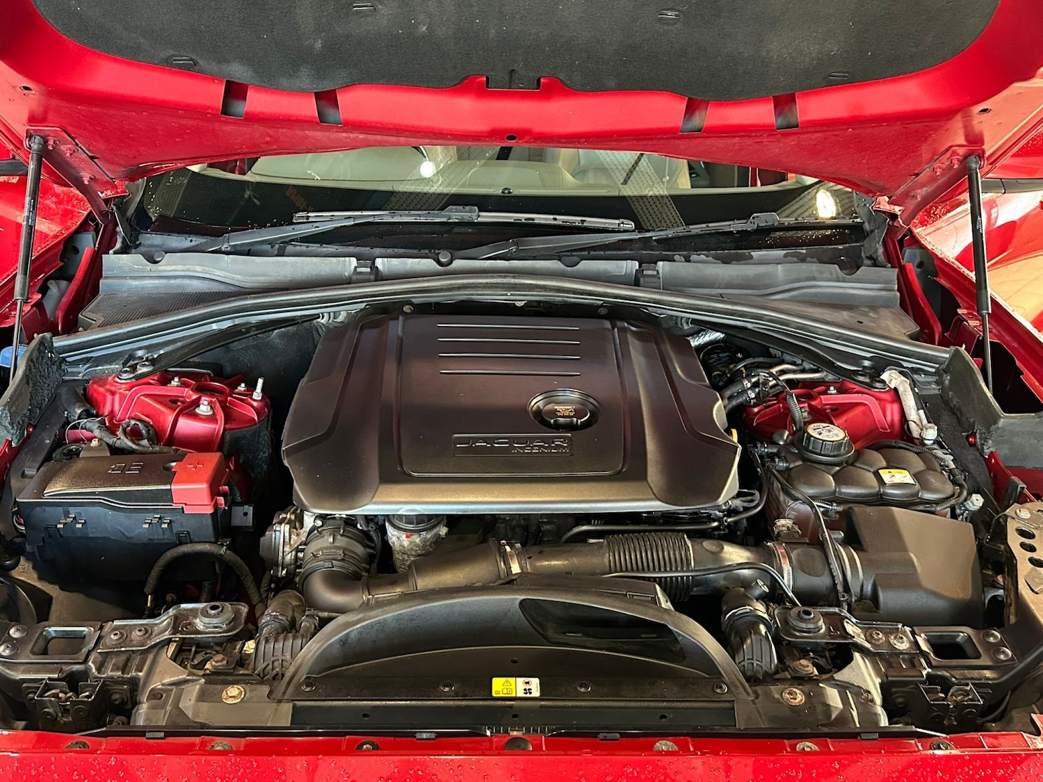 Used Jaguar F-Pace 2017 for sale - 77233783: Photo 36