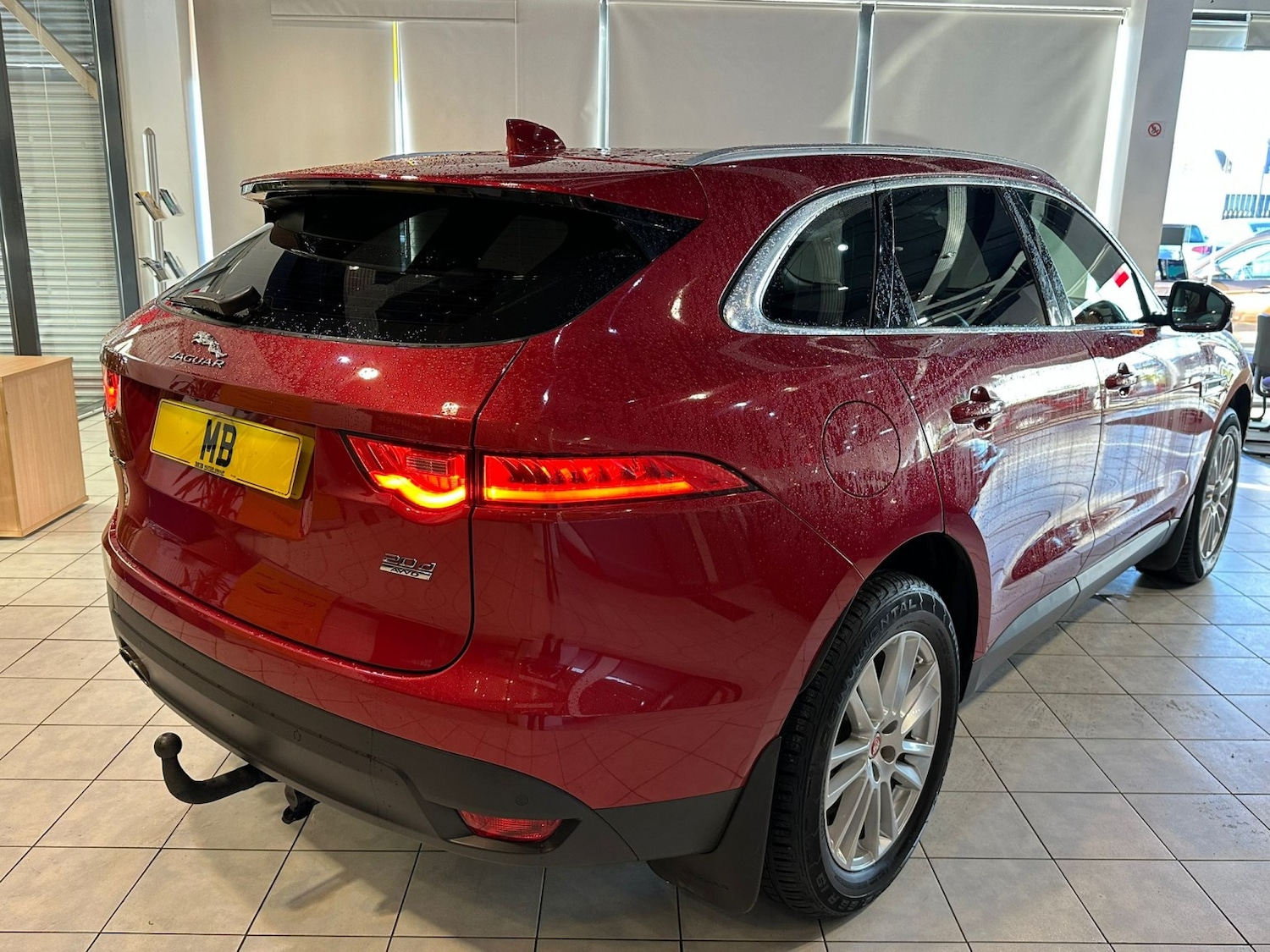 Used Jaguar F-Pace 2017 for sale - 77233783: Photo 6