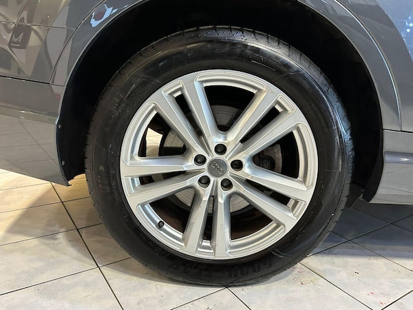 Used Audi Q7 2016 for sale - 76305532: Photo 26