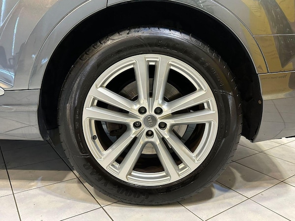 Used Audi Q7 2016 for sale - 76305532: Photo 28
