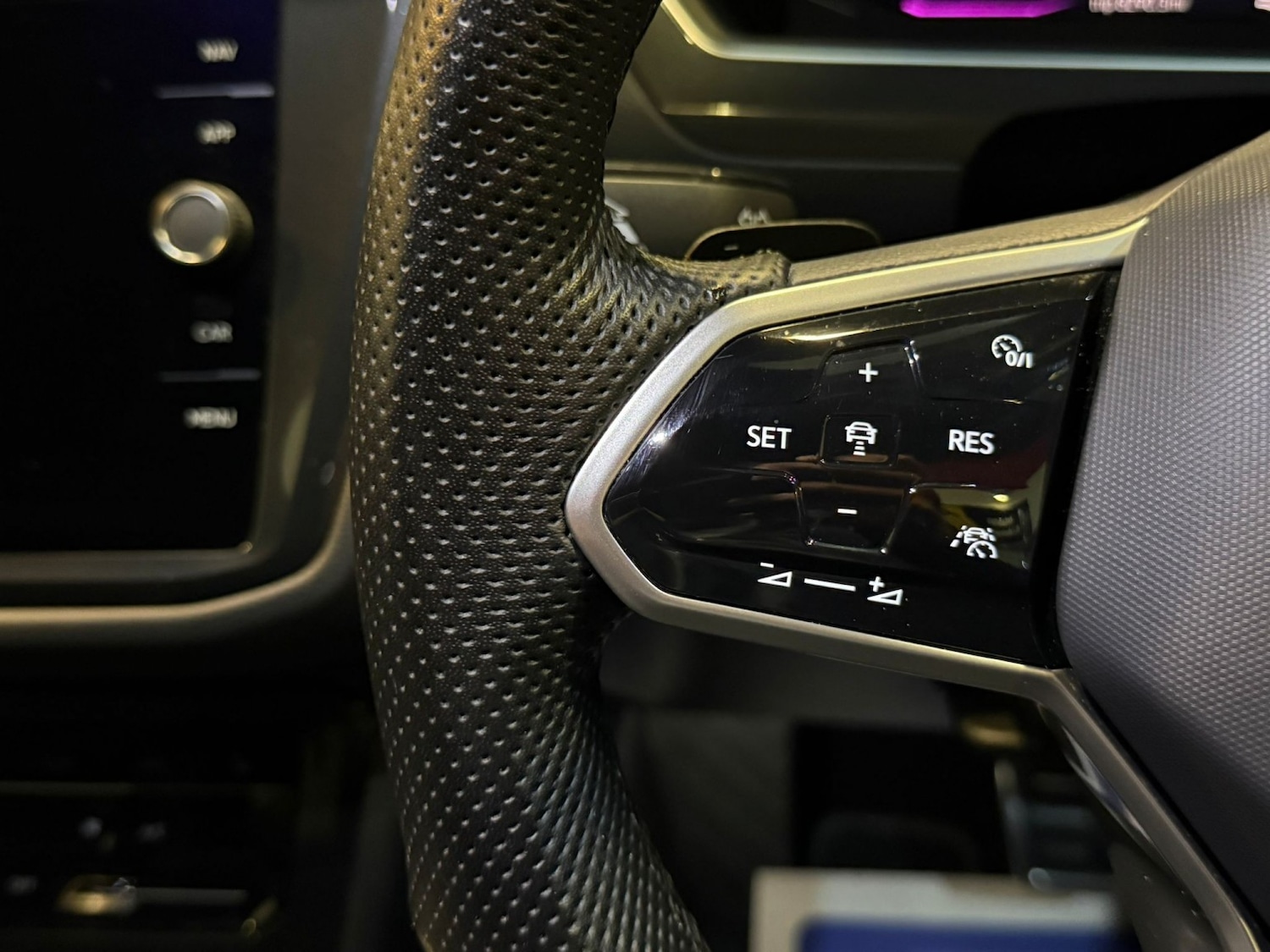 Used Volkswagen Tiguan 2023 for sale - 77385363: Photo 11