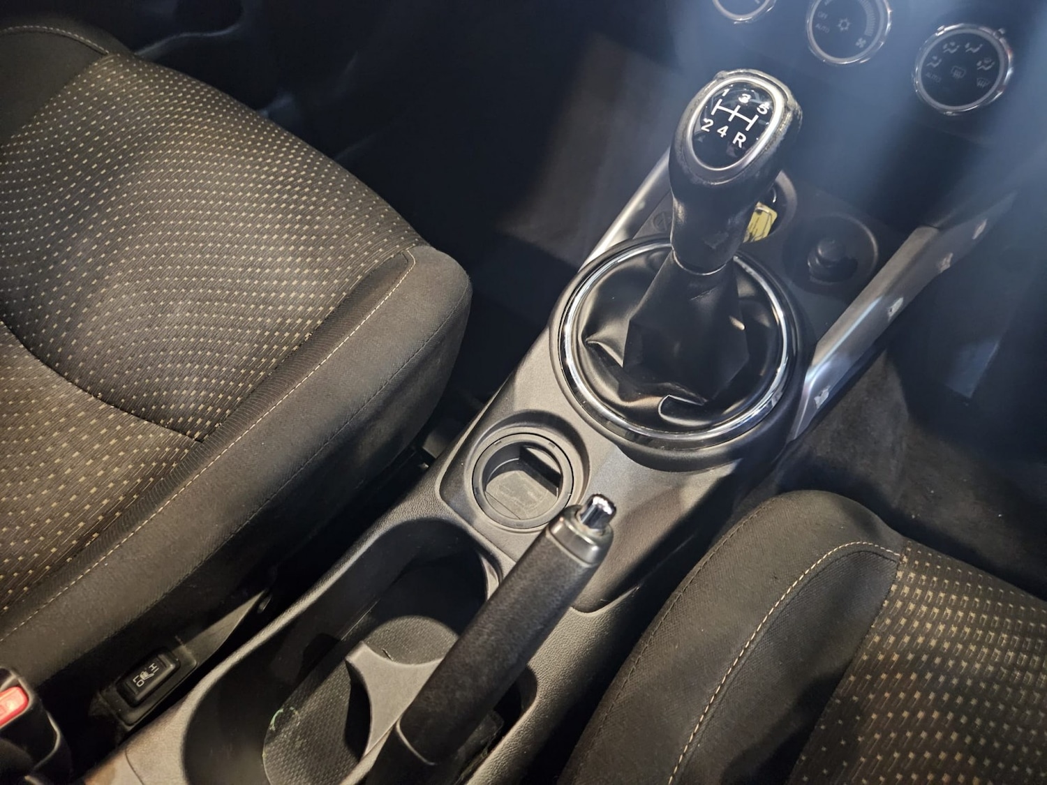 Used Mitsubishi ASX 2014 for sale - 76559952: Photo 12