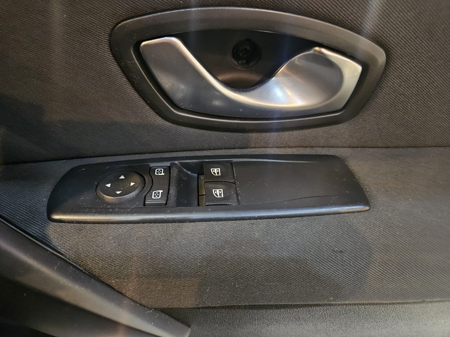 Used Renault Megane 2010 for sale - 76482887: Photo 17