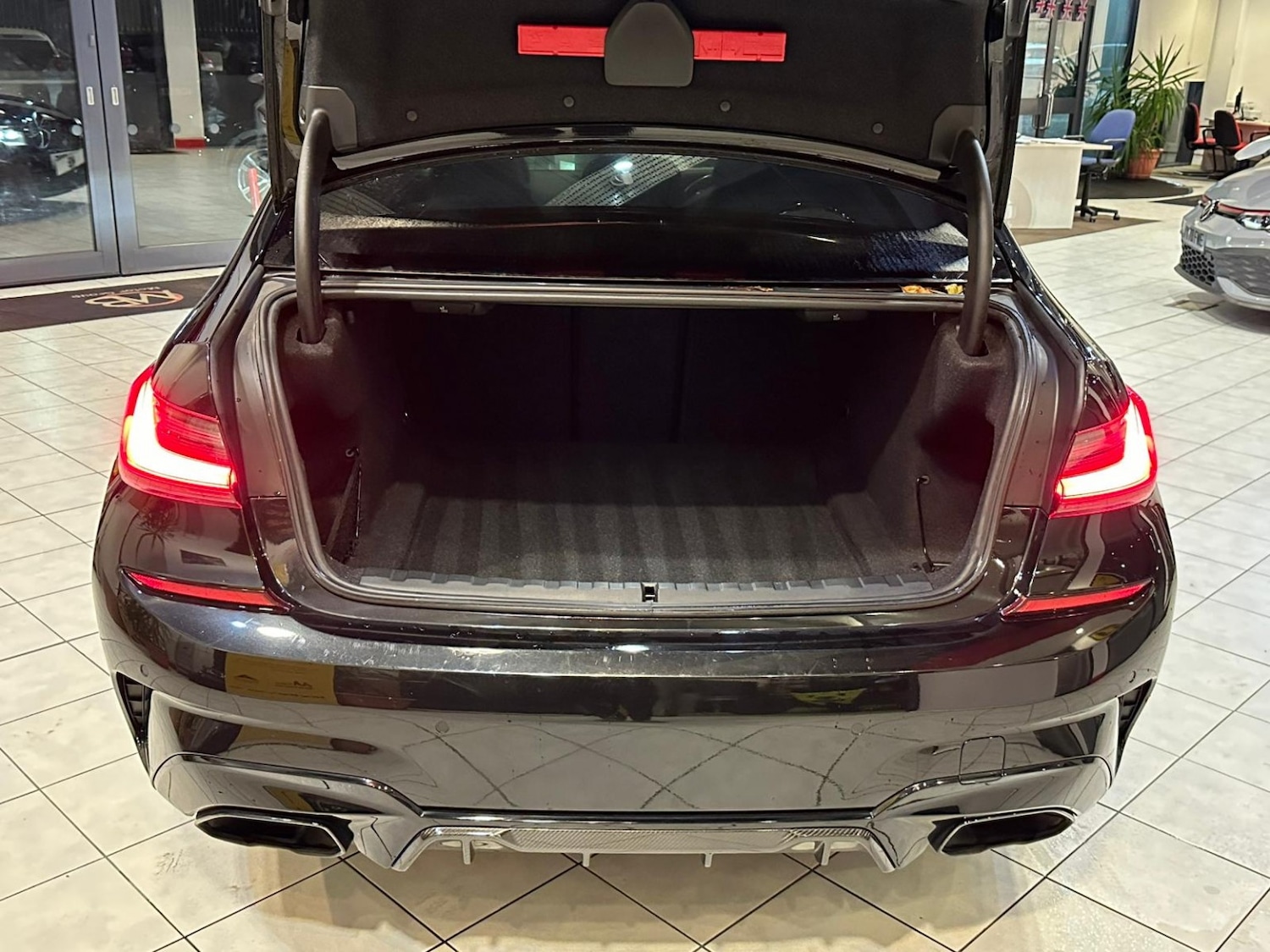 Used BMW 3 Series 2021 for sale - 76536853: Photo 9