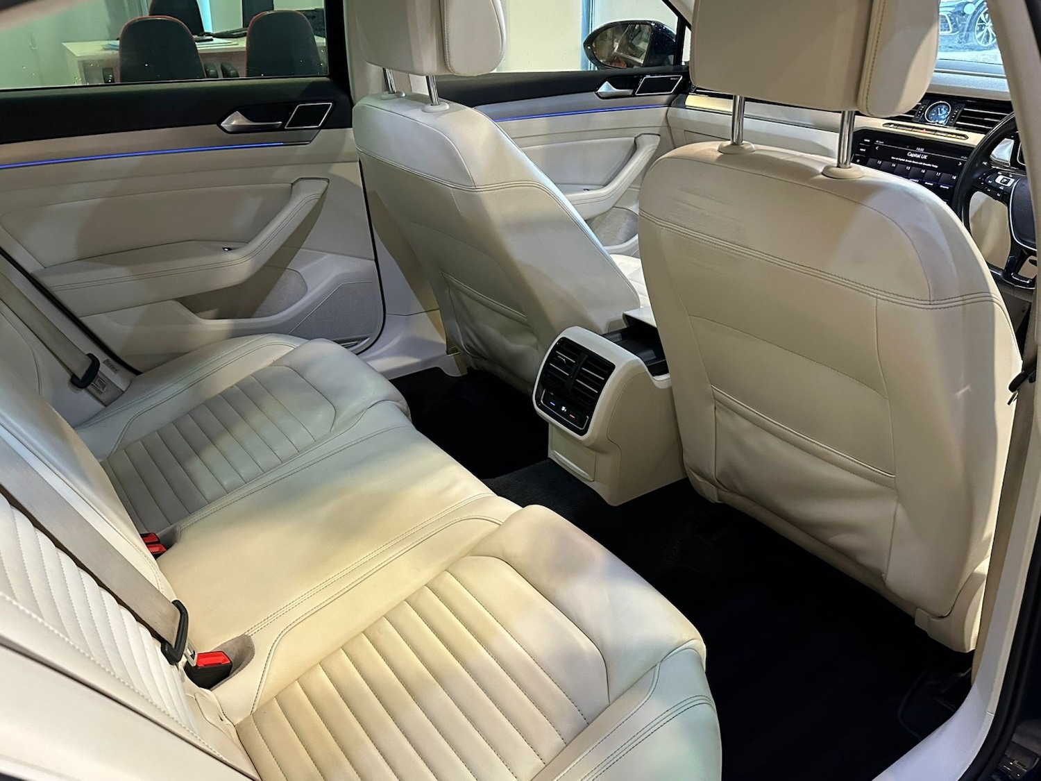 Used Volkswagen Passat 2017 for sale - 76982740: Photo 18