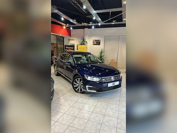 Used Volkswagen Passat 2017 for sale - 76982740: Photo