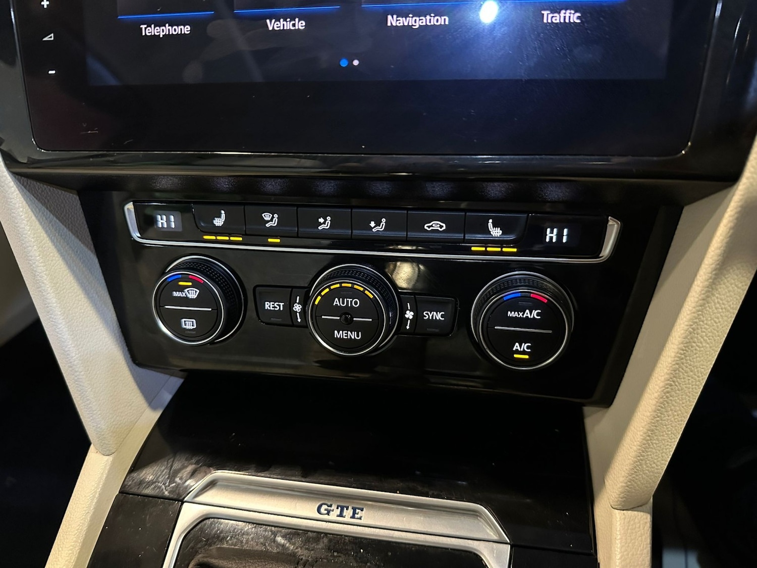 Used Volkswagen Passat 2017 for sale - 76982740: Photo 30