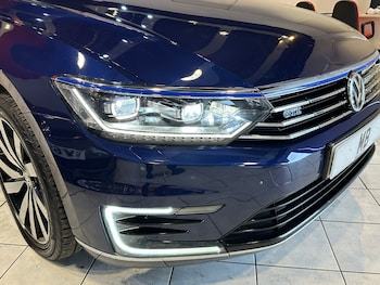 Used Volkswagen Passat 2017 for sale - 76982740: Photo