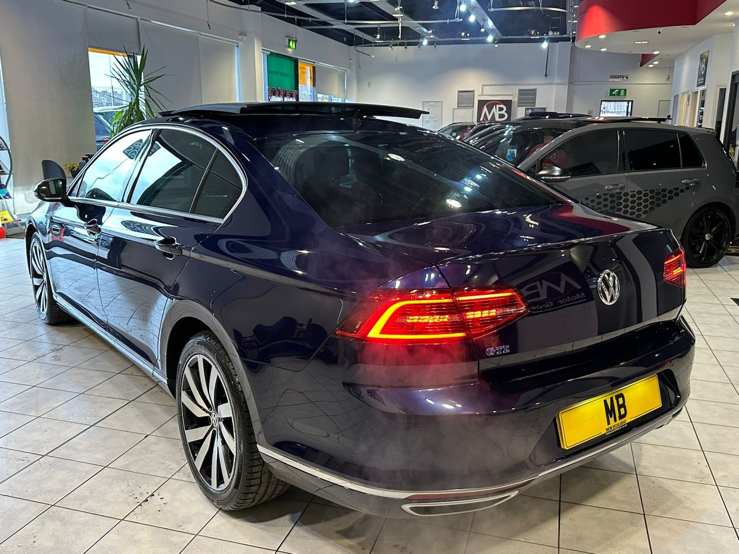 Used Volkswagen Passat 2017 for sale - 76982740: Photo 8