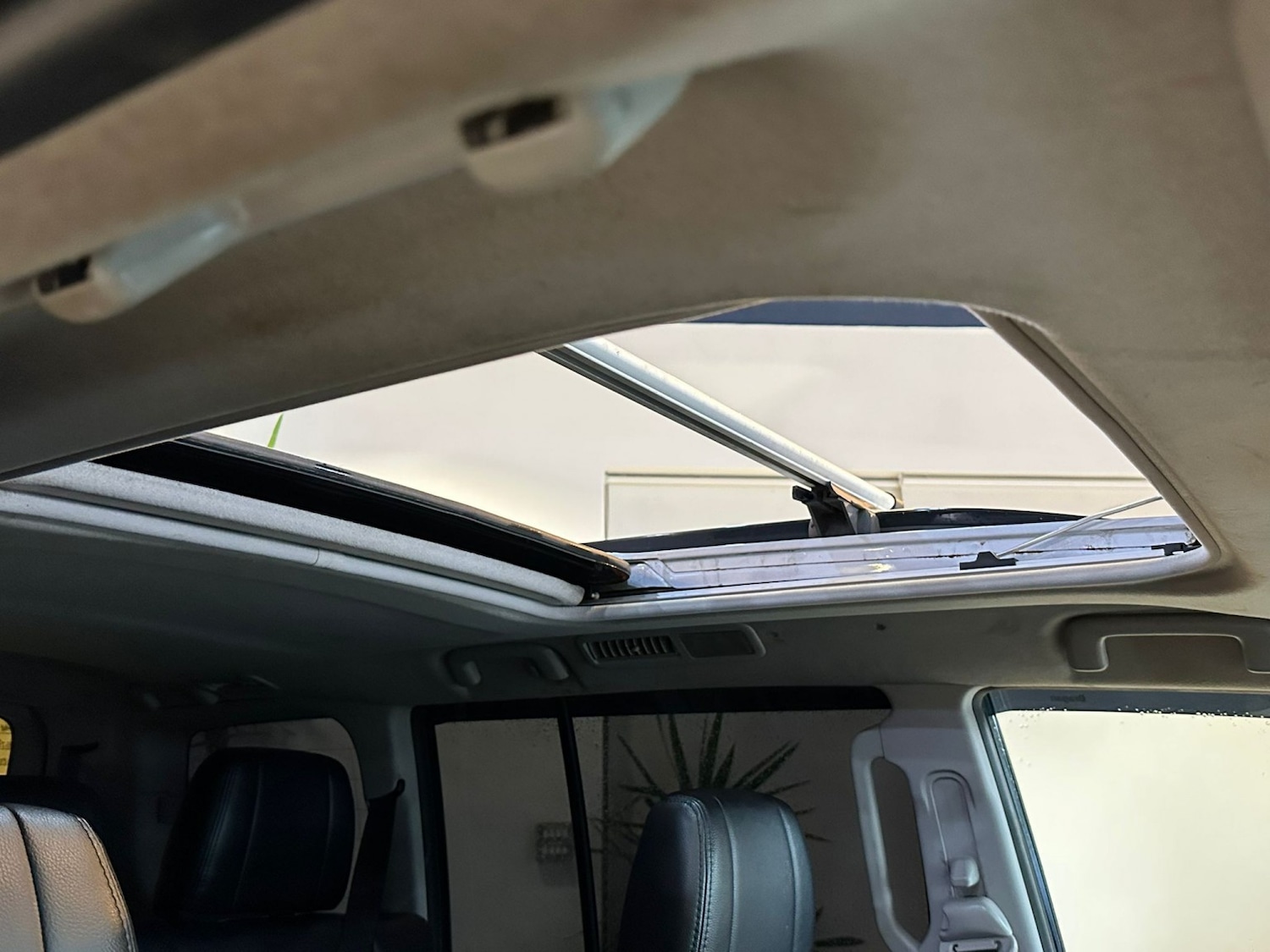 Used Mitsubishi Shogun 2012 for sale - 77303744: Photo 17