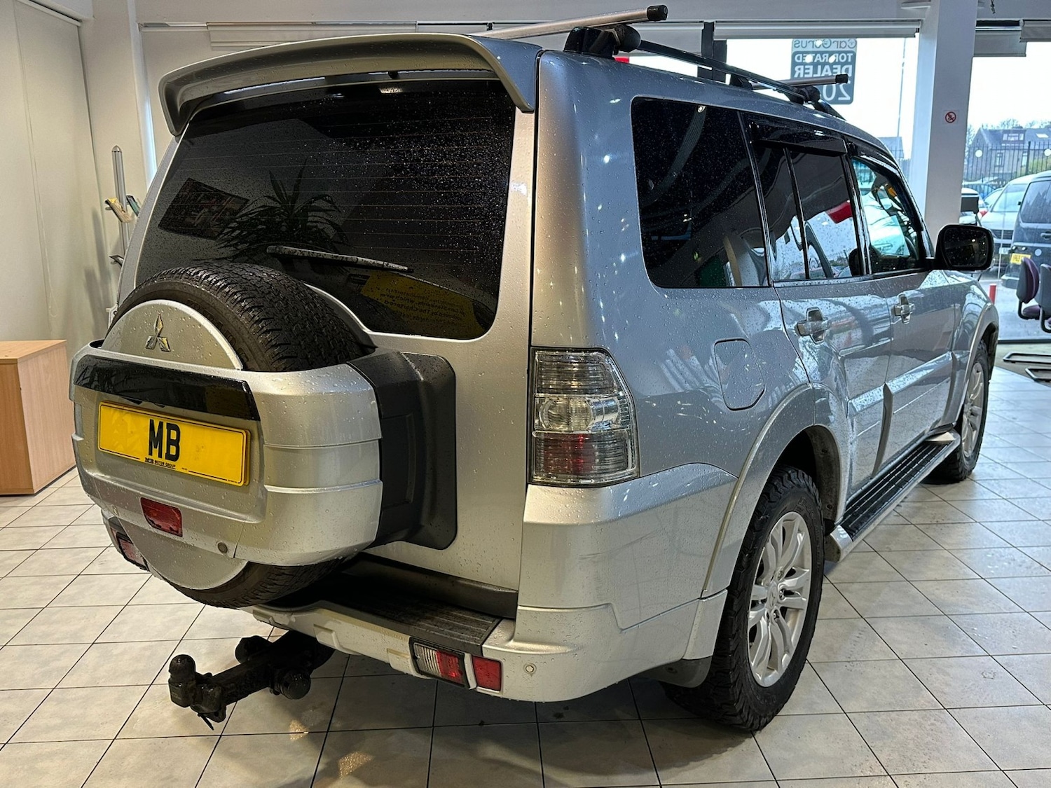 Used Mitsubishi Shogun 2012 for sale - 77303744: Photo 7