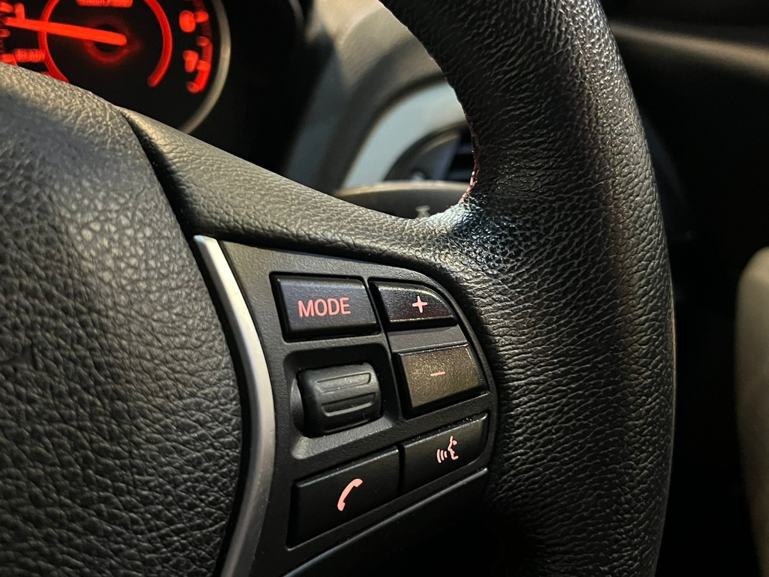 Used BMW 1 Series 2014 for sale - 76363060: Photo 22