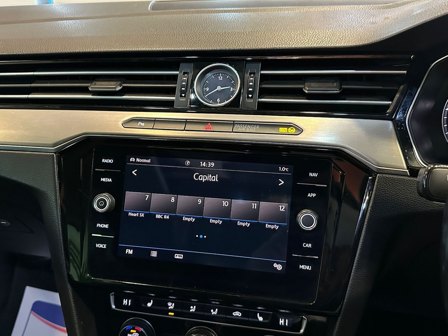 Used Volkswagen Passat 2017 for sale - 77189324: Photo 21