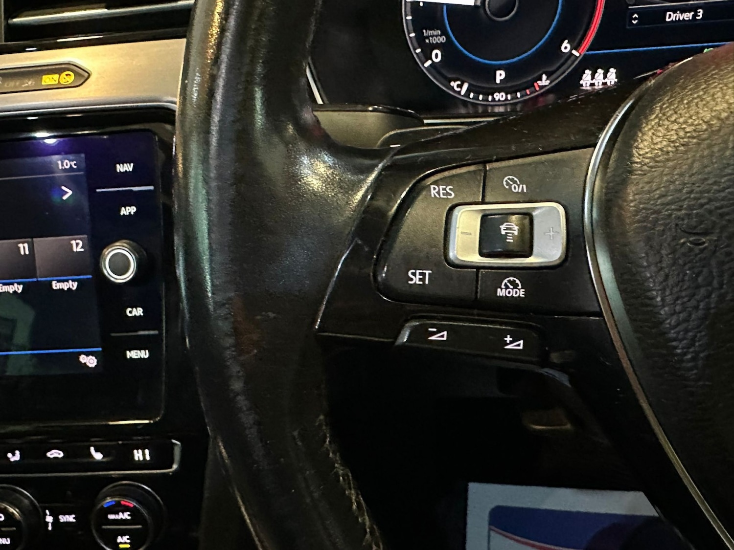 Used Volkswagen Passat 2017 for sale - 77189324: Photo 31