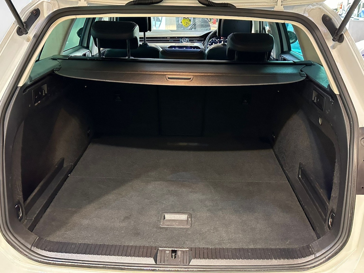 Used Volkswagen Passat 2017 for sale - 77189324: Photo 9