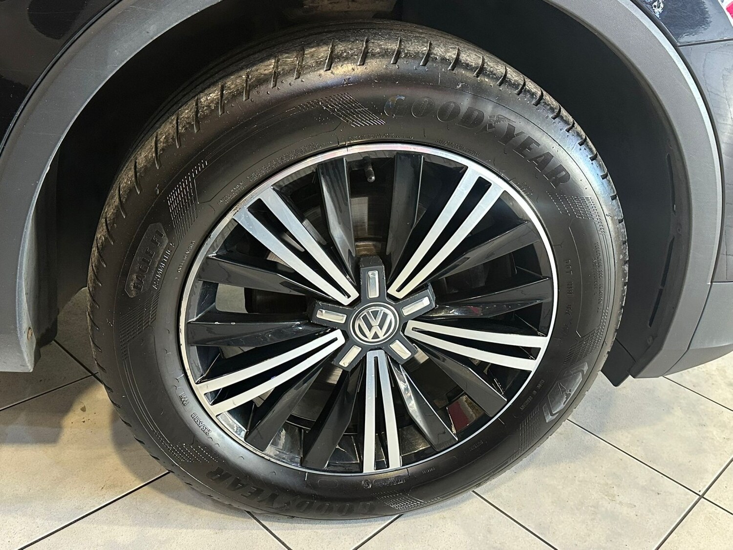 Used Volkswagen Tiguan 2016 for sale - 77766524: Photo 34