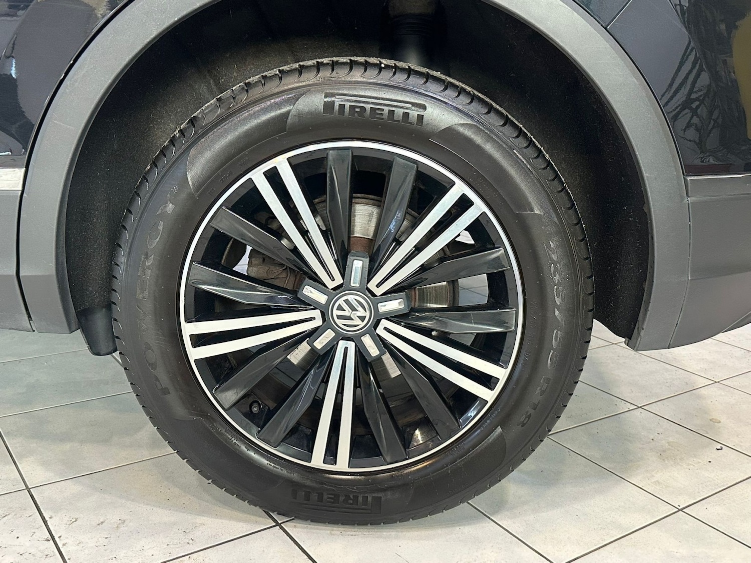 Used Volkswagen Tiguan 2016 for sale - 77766524: Photo 35