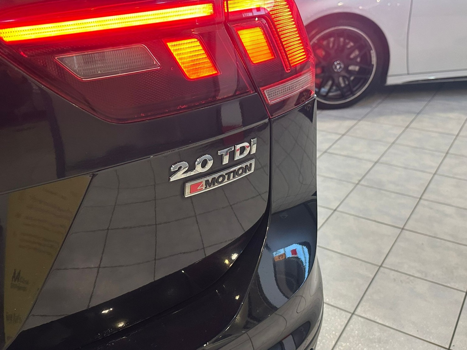 Used Volkswagen Tiguan 2016 for sale - 77766524: Photo 8