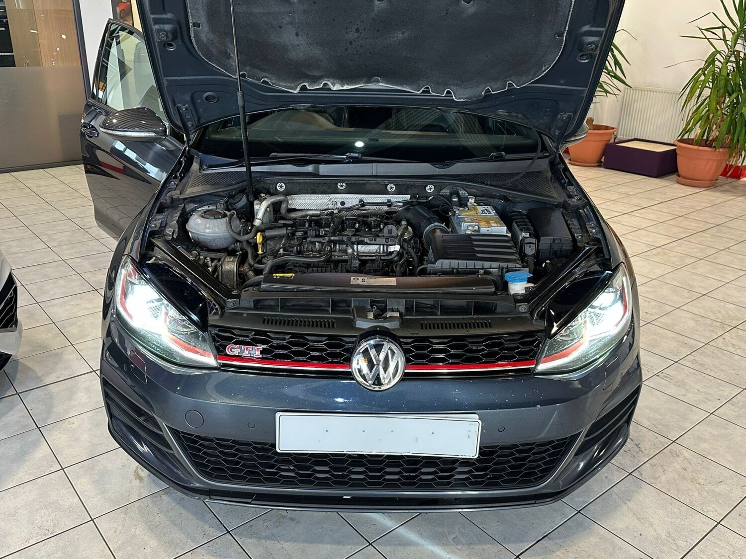 Used Volkswagen Golf 2018 for sale - 77609976: Photo 13