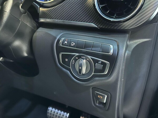 Used Mercedes-Benz V-Class for sale - 75948194: Photo 31