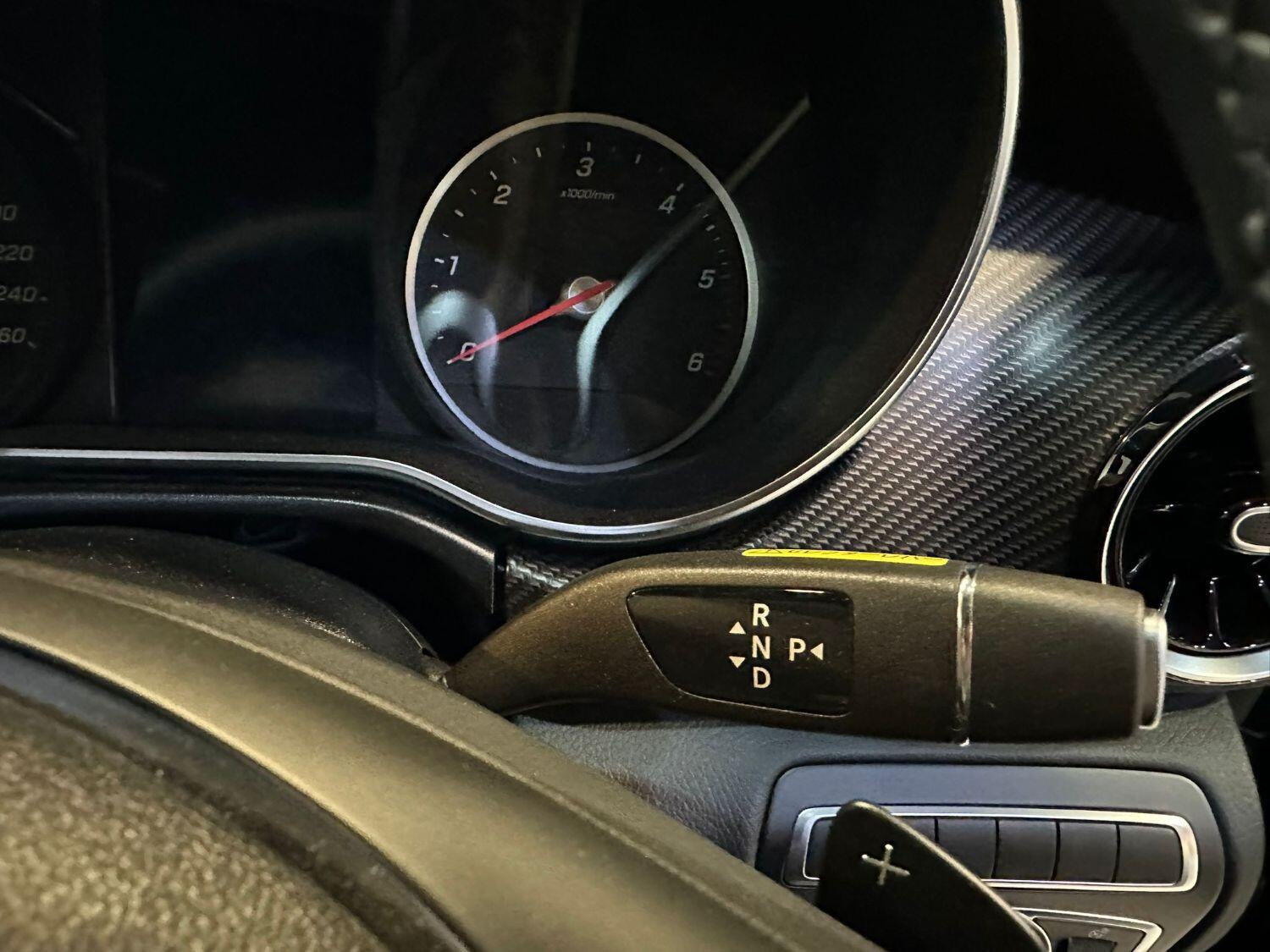 Used Mercedes-Benz V-Class for sale - 75948194: Photo 32