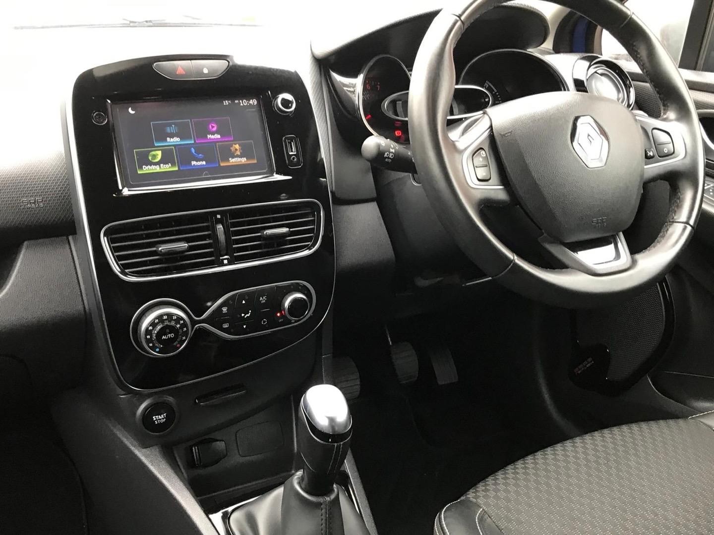 Used Renault Clio 2019 for sale - 77595347: Photo 17