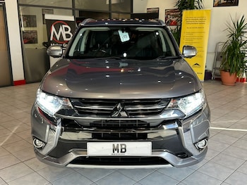 Used Mitsubishi Outlander 2017 for sale - 76662698: Photo