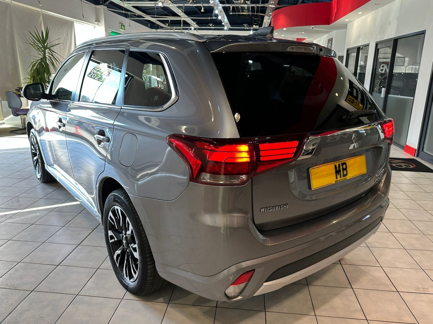 Used Mitsubishi Outlander 2017 for sale - 76662698: Photo 6
