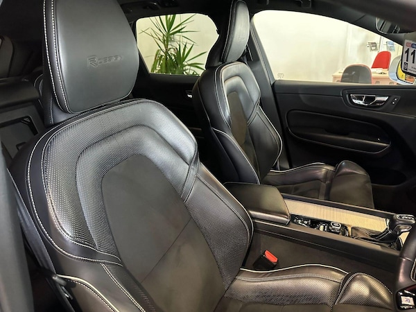 Used Volvo XC60 2018 for sale - 75575373: Photo 13