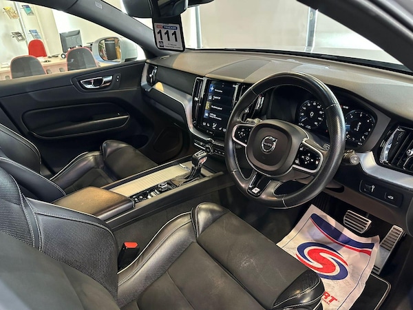 Used Volvo XC60 2018 for sale - 75575373: Photo 14