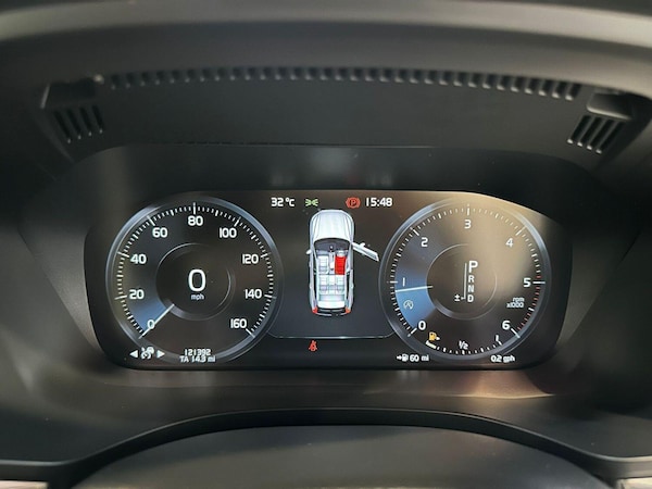 Used Volvo XC60 2018 for sale - 75575373: Photo 19