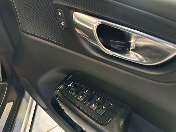 Used Volvo XC60 2018 for sale - 75575373: Photo 20