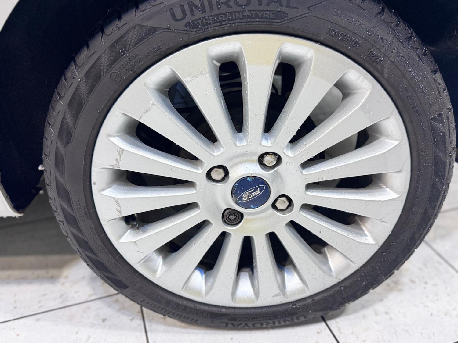 Used Ford Fiesta 2010 for sale - 78070357: Photo 24