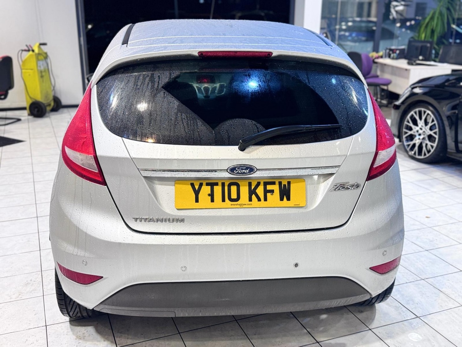 Used Ford Fiesta 2010 for sale - 78070357: Photo 6