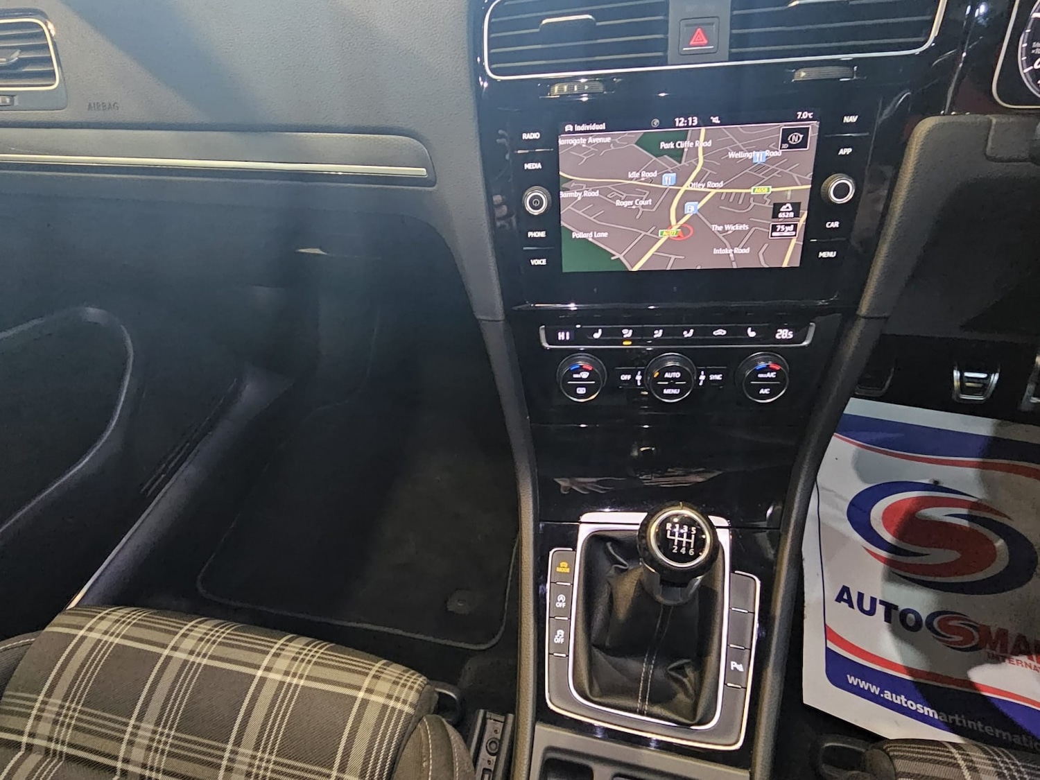 Used Volkswagen Golf 2017 for sale - 77385357: Photo 11