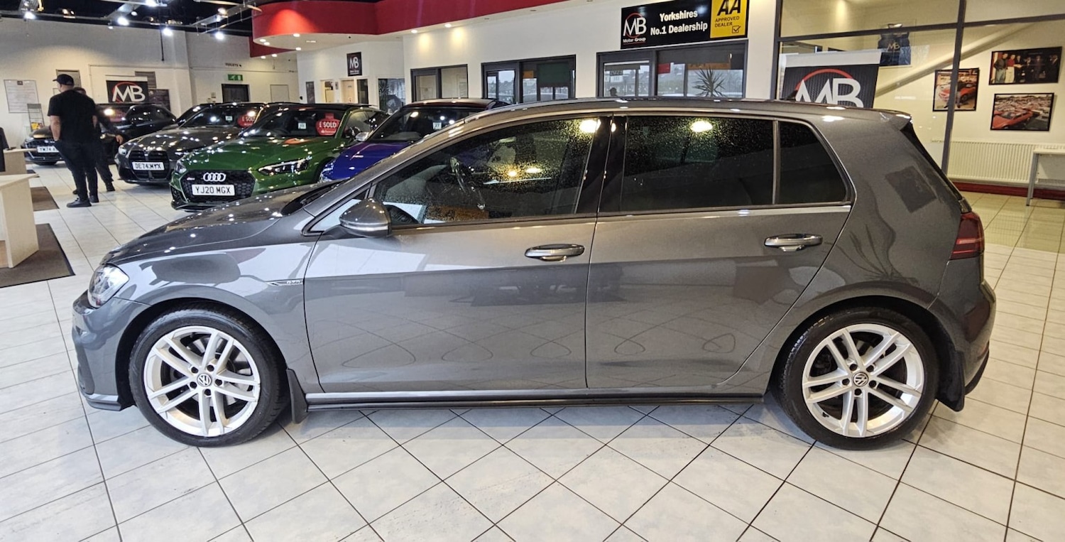 Used Volkswagen Golf 2017 for sale - 77385357: Photo 3