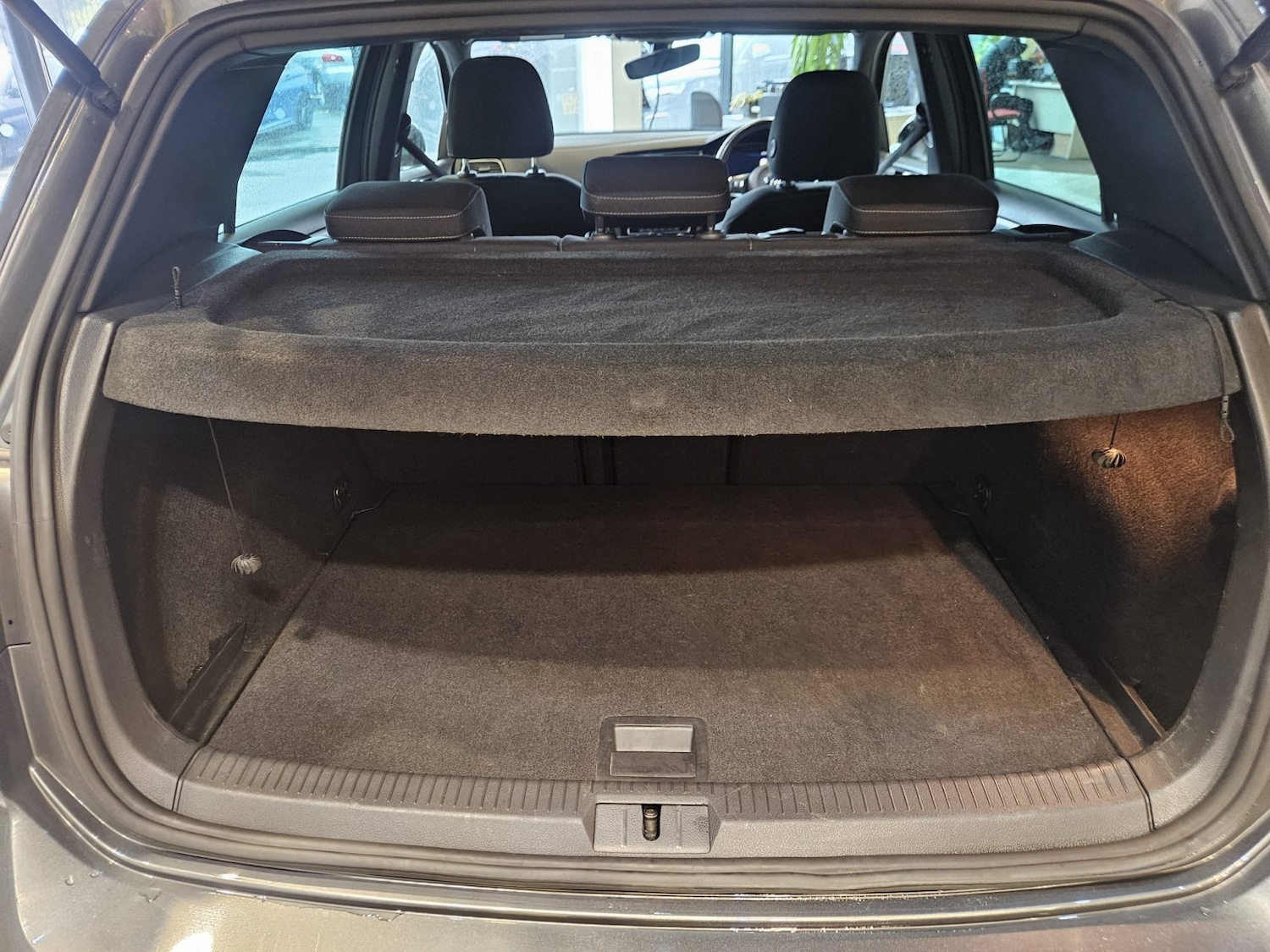 Used Volkswagen Golf 2017 for sale - 77385357: Photo 6