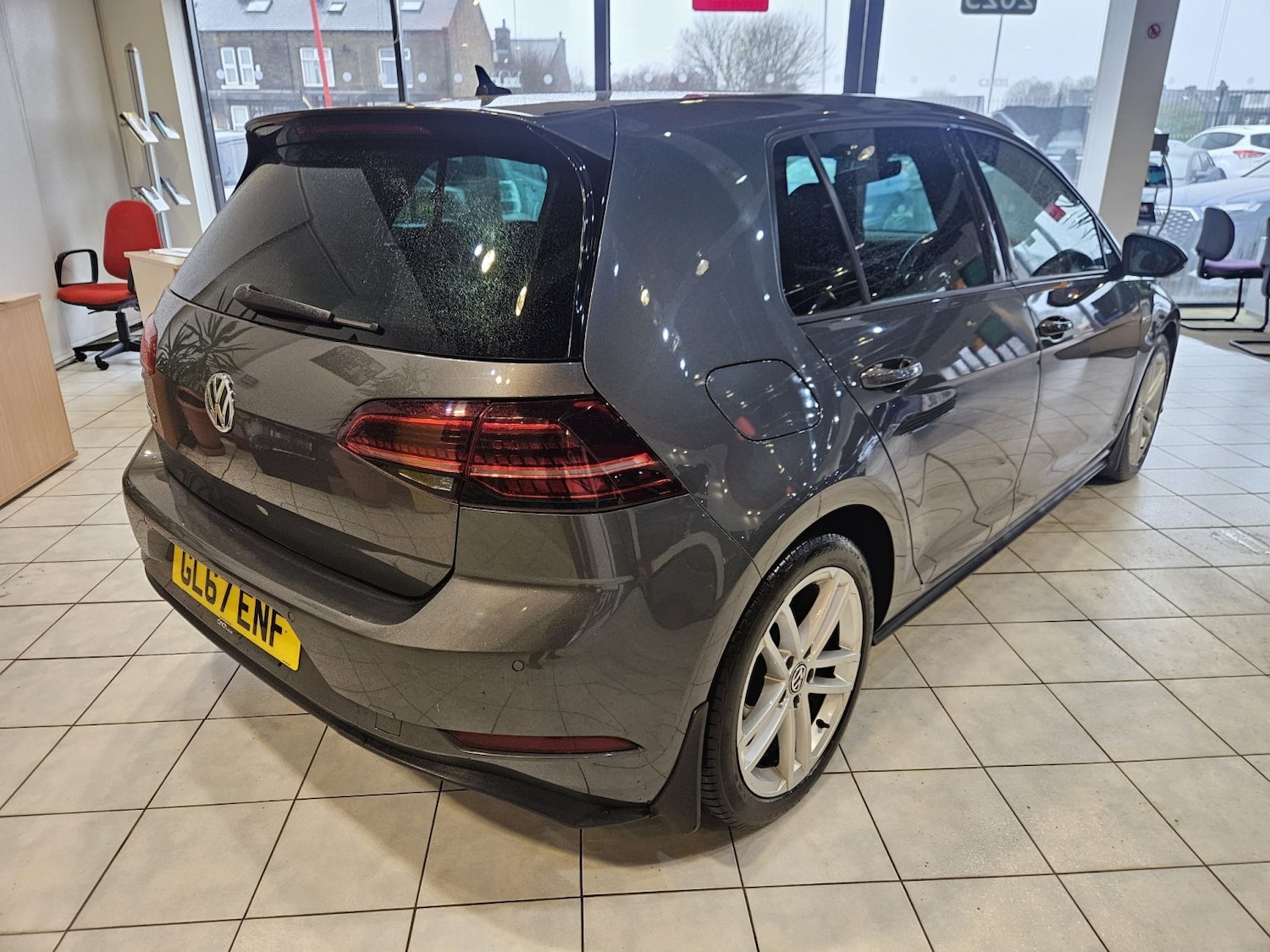 Used Volkswagen Golf 2017 for sale - 77385357: Photo 7