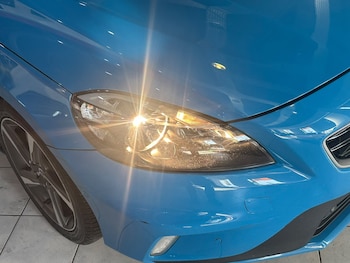 Used Volvo V40 2016 for sale - 79519559: Photo