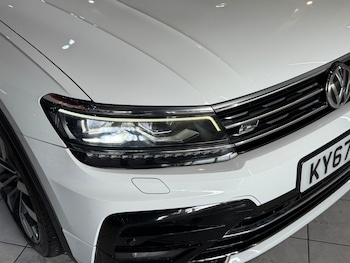 Used Volkswagen Tiguan 2017 for sale - 79360207: Photo