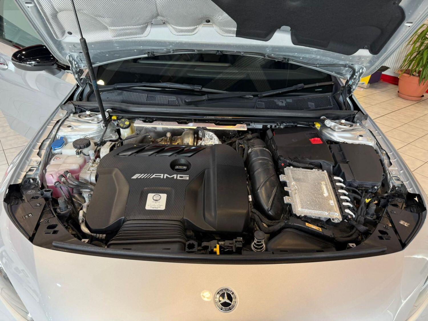 Vehicle 33