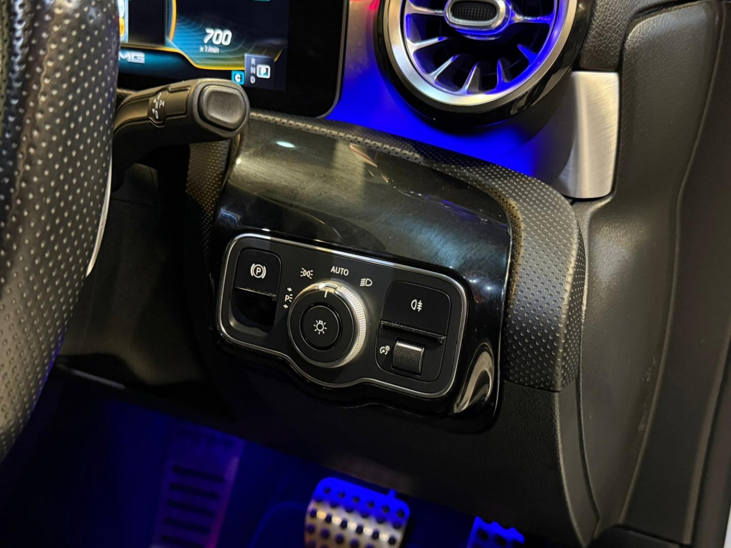 Used Mercedes-Benz A-Class 2019 for sale - 76536688: Photo 30