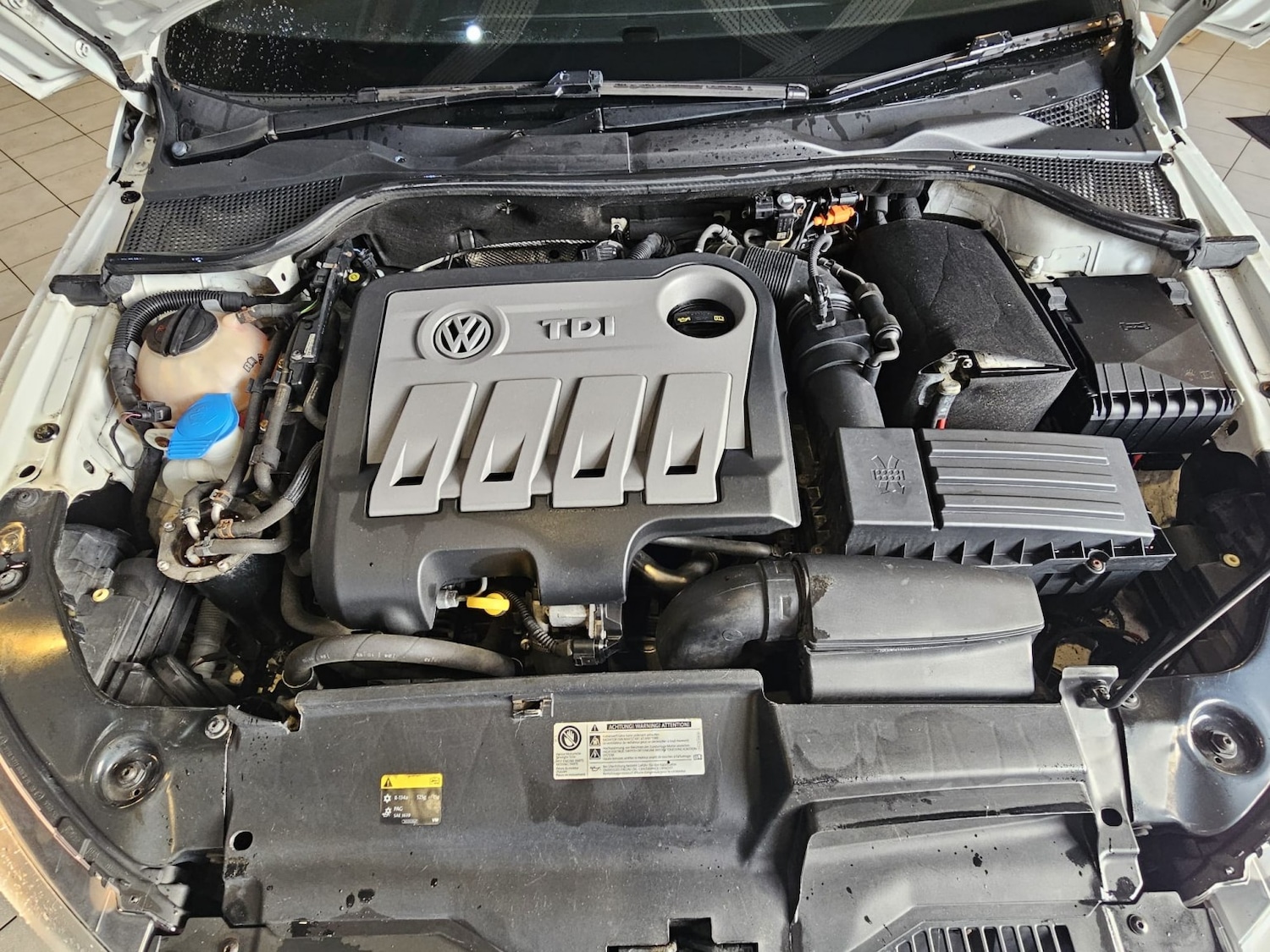 Used Volkswagen Scirocco 2014 for sale - 77065672: Photo 16