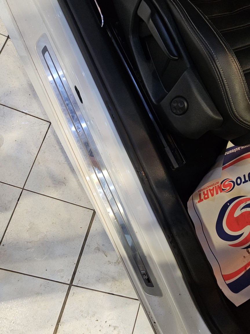 Used Volkswagen Scirocco 2014 for sale - 77065672: Photo 17