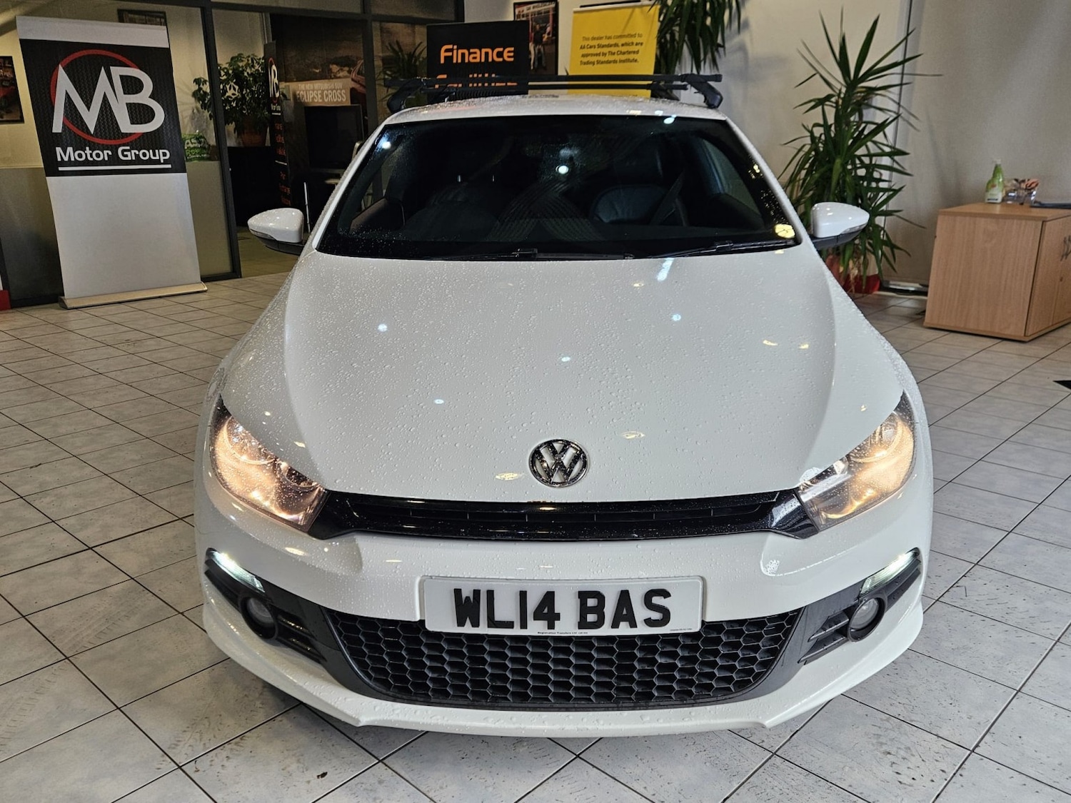Used Volkswagen Scirocco 2014 for sale - 77065672: Photo 2