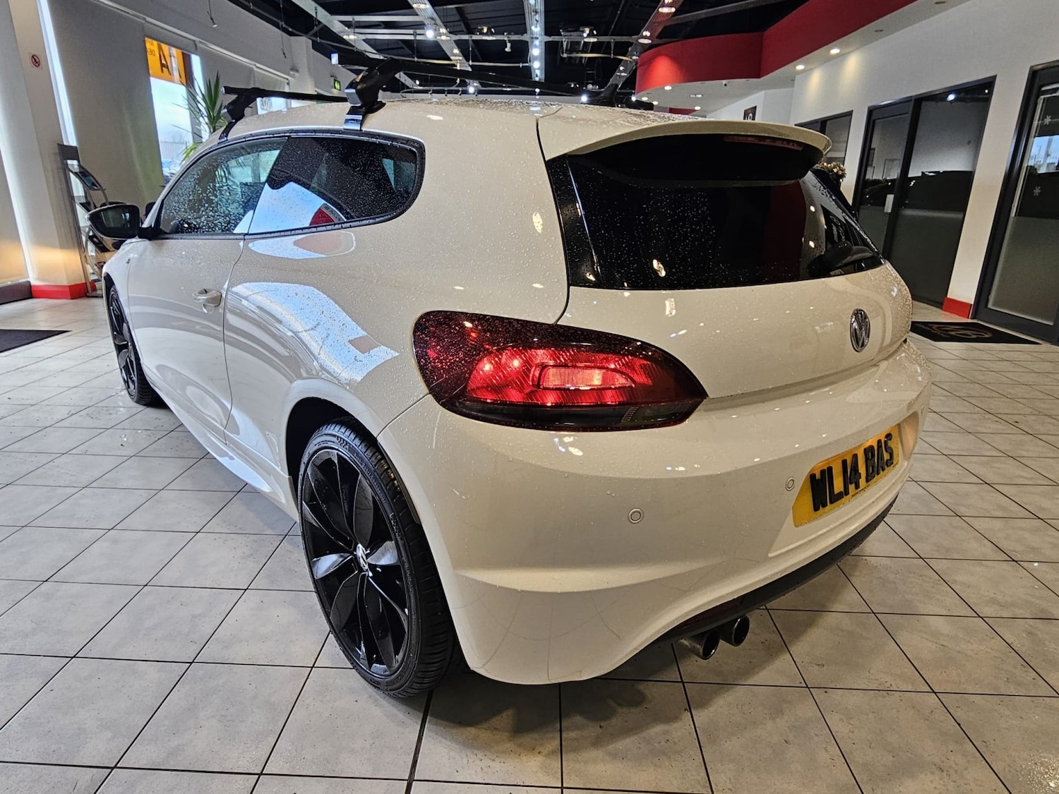 Used Volkswagen Scirocco 2014 for sale - 77065672: Photo 4