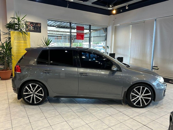 Used Volkswagen Golf 2011 for sale - 76205653: Photo 6