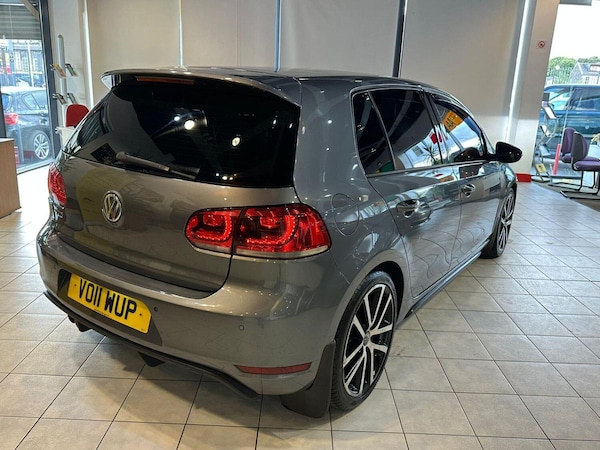 Used Volkswagen Golf 2011 for sale - 76205653: Photo 9